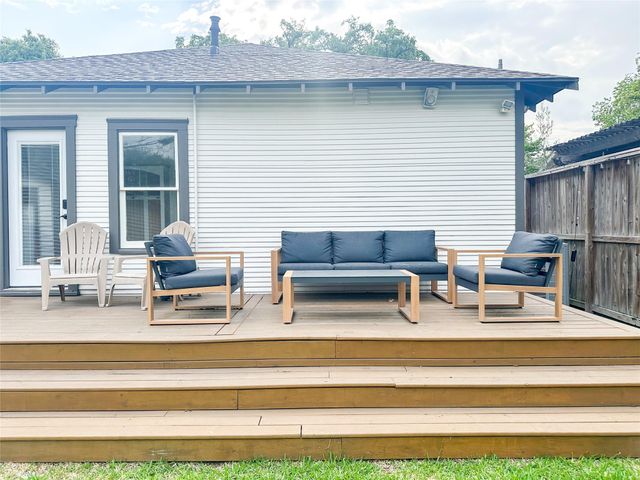4006 Oak Ridge Street, Houston, TX 77009