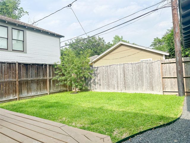 4006 Oak Ridge Street, Houston, TX 77009