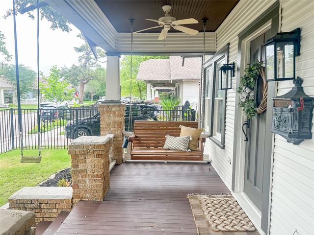 4006 Oak Ridge Street, Houston, TX 77009