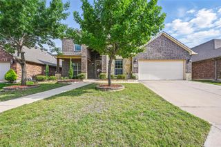 6824 San Fernando Drive, Fort Worth, TX 76131