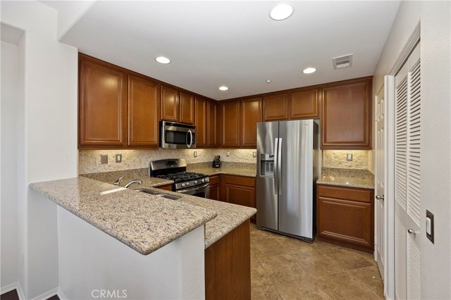 31205 Strawberry Tree Lane 47, Temecula, CA 92592