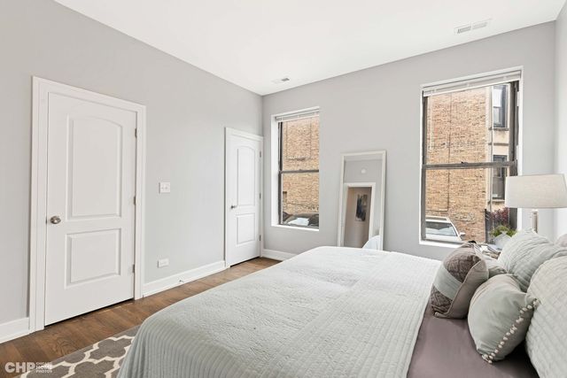 414 E 44th Street 2, Chicago, IL 60653