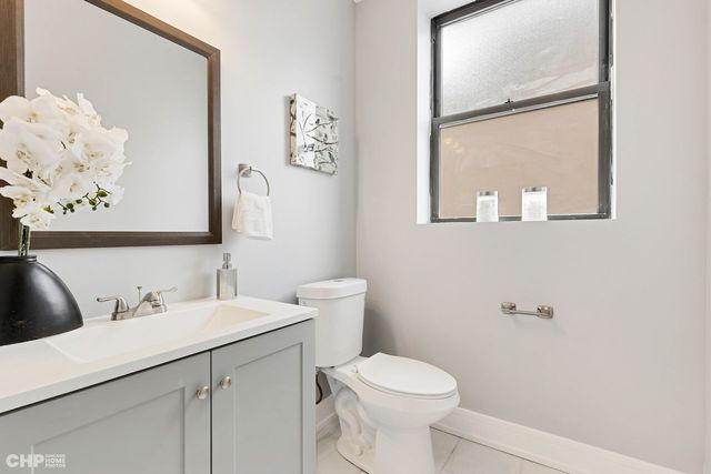 414 E 44th Street 2, Chicago, IL 60653