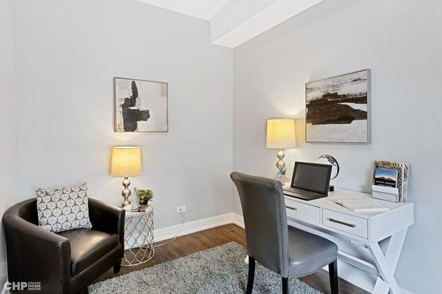 414 E 44th Street 2, Chicago, IL 60653