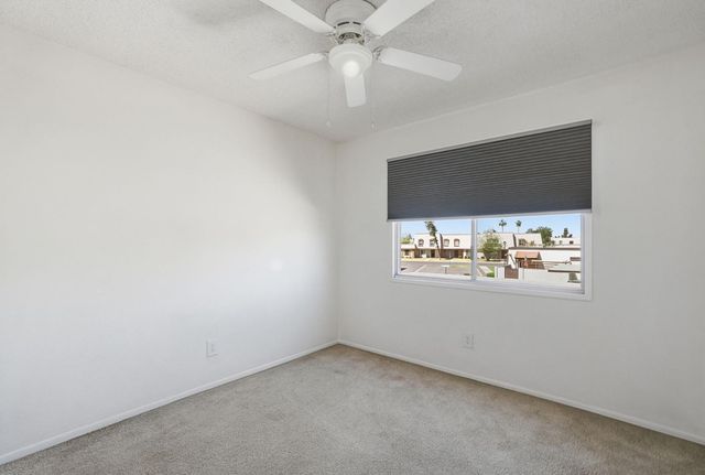 1017 E Redfield Road, Tempe, AZ 85283