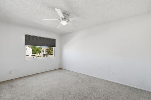 1017 E Redfield Road, Tempe, AZ 85283