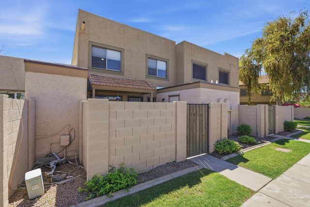 1017 E Redfield Road, Tempe, AZ 85283