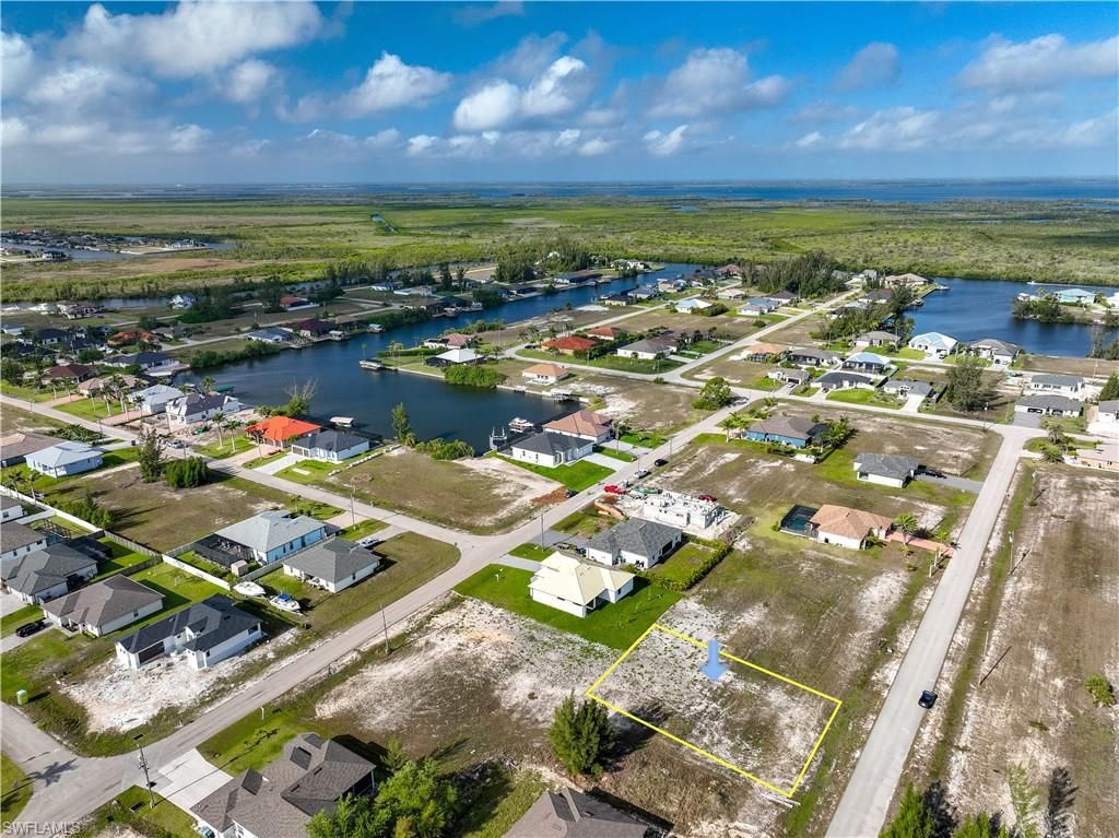 4112 22nd TER, CAPE CORAL, FL 33993 — exterior