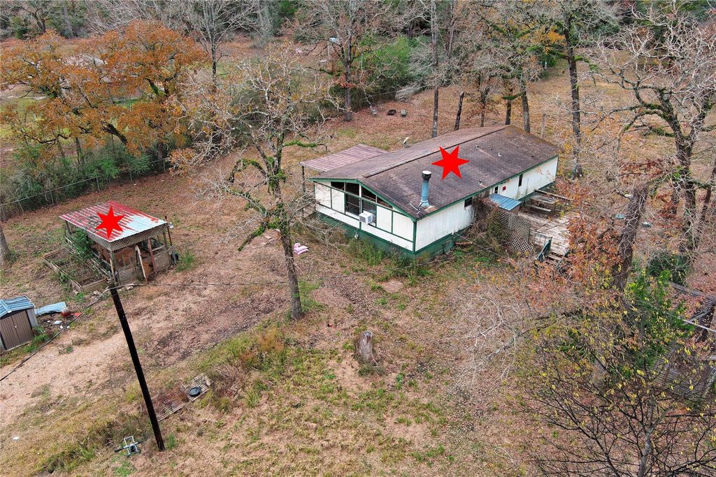 76 Oak Bend Drive, Huntsville, TX 77320