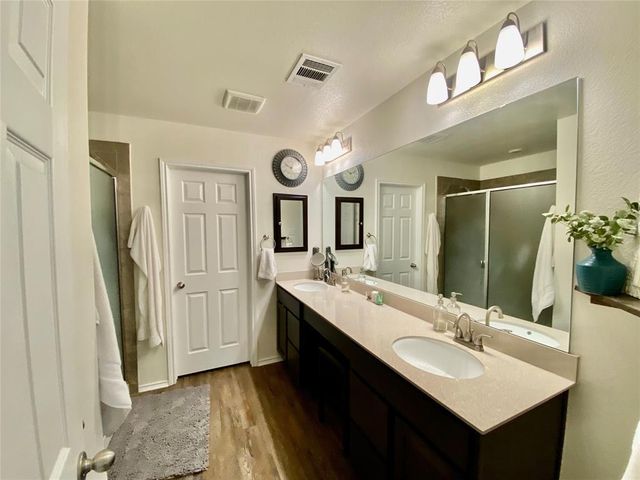 110 W Point WAY, Elgin, TX 78621