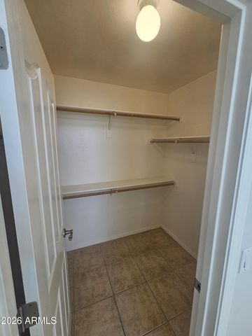 4028 E CHAMBERS Street, Phoenix, AZ 85040