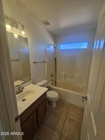 4028 E CHAMBERS Street, Phoenix, AZ 85040