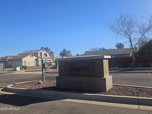 4028 E CHAMBERS Street, Phoenix, AZ 85040