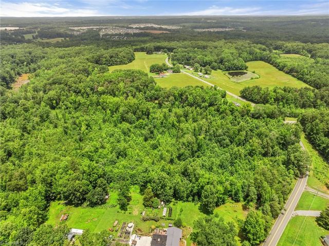 4401 Hines Chapel Road, Mcleansville, NC 27301