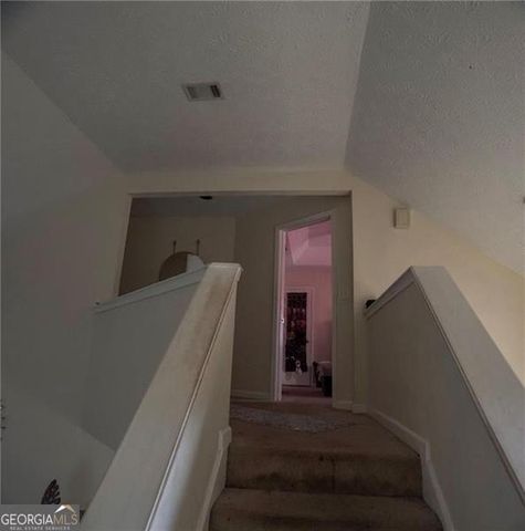 493 E LAKE Drive, Riverdale, GA 30274