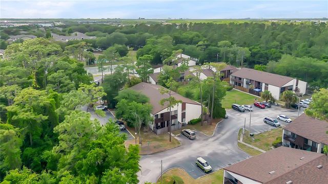 1329 WINDSOR DRIVE, Kissimmee, FL 34741