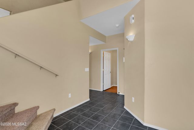 7230 S Camino Secreto, Tucson, AZ 85746