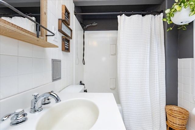 15 Whitin Avenue, Revere, MA 02151