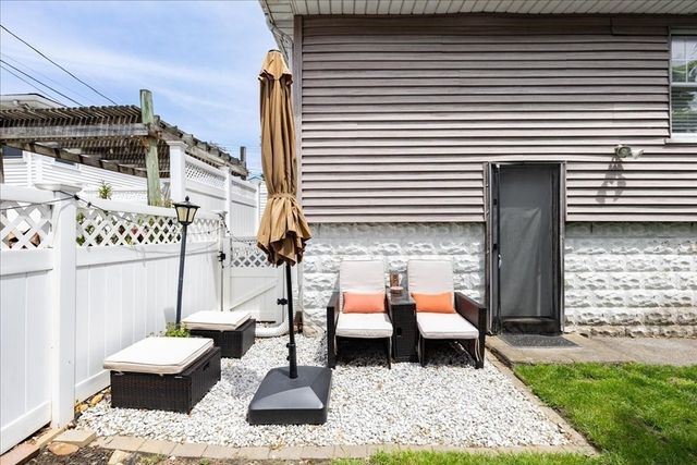 15 Whitin Avenue, Revere, MA 02151