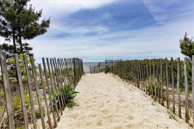 15 Whitin Avenue, Revere, MA 02151