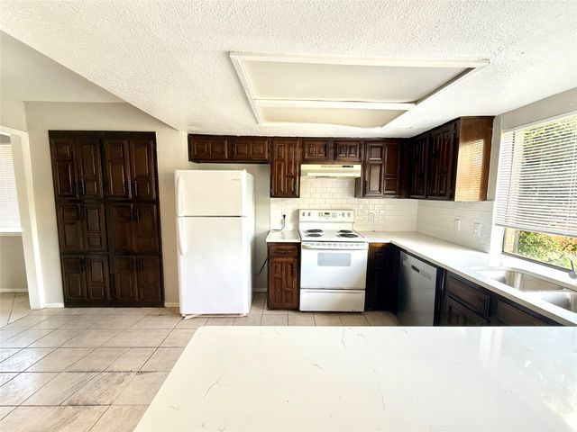 1909 Forestdale Drive, Richardson, TX 75081