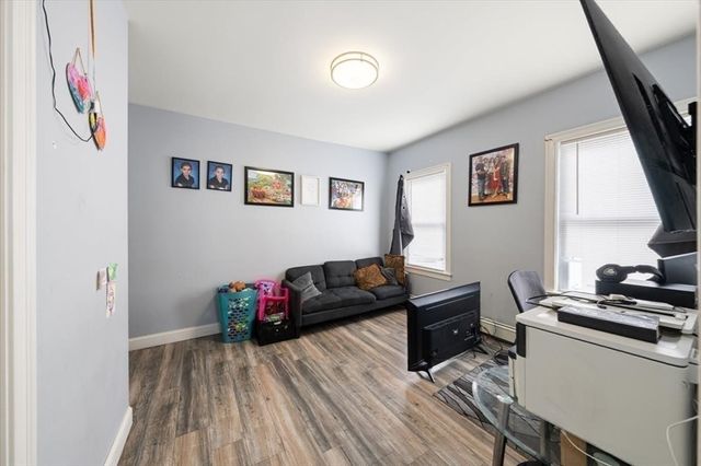50-52 Andrews Street, Lowell, MA 01852