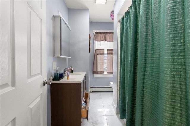 50-52 Andrews Street, Lowell, MA 01852