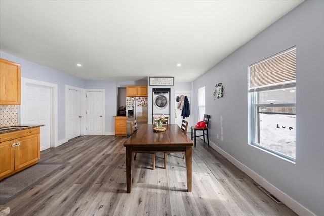 50-52 Andrews Street, Lowell, MA 01852