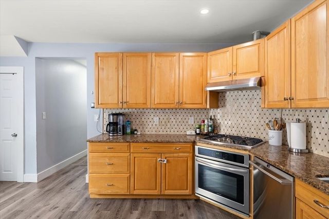 50-52 Andrews Street, Lowell, MA 01852