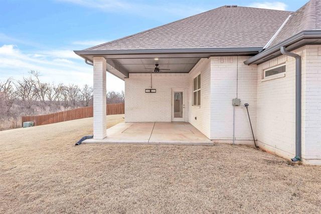 15809 Aparados Way, Edmond, OK 73013