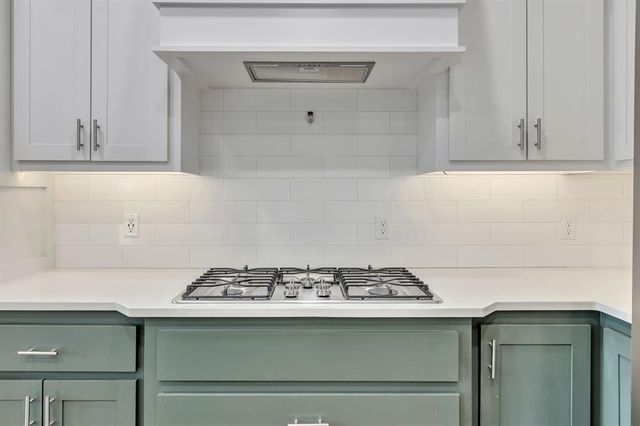 15809 Aparados Way, Edmond, OK 73013