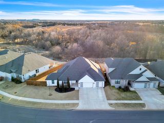 15809 Aparados Way, Edmond, OK 73013