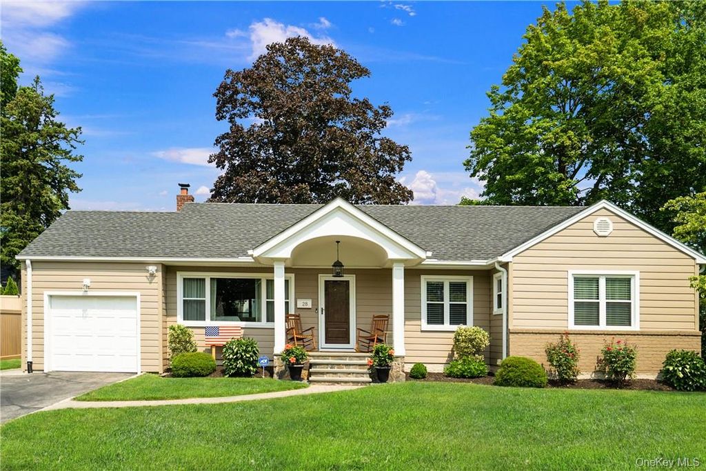 28 Top O The Ridge Drive, Scarsdale, NY 10583 — exterior