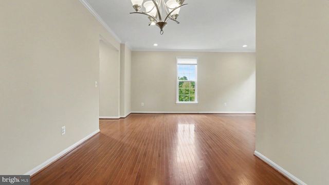 42371 TRELLIS SQ, Brambleton, VA 20148
