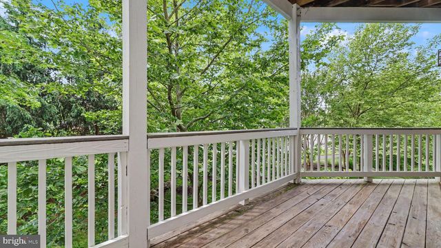 42371 TRELLIS SQ, Brambleton, VA 20148