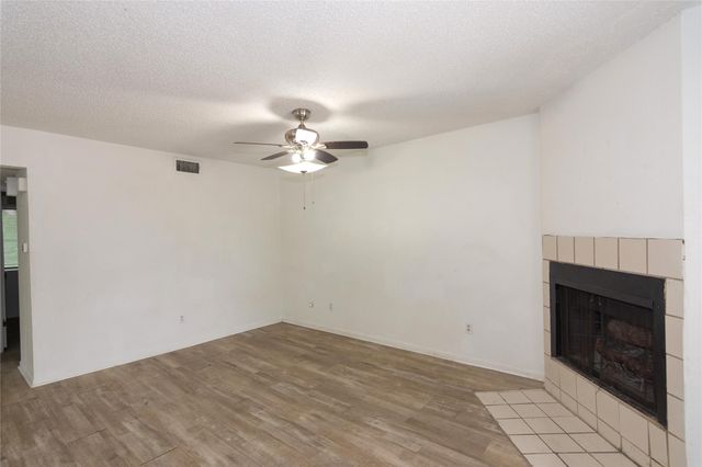 1607 ONION CREEK VILLAGE DR D, Round Rock, TX 78664