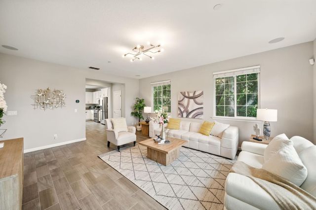 26540 Hayward Boulevard, Hayward, CA 94542