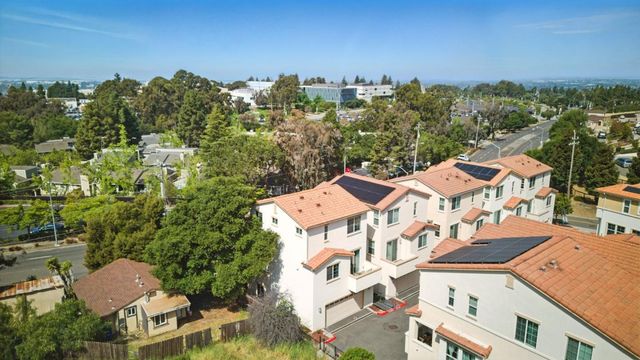 26540 Hayward Boulevard, Hayward, CA 94542