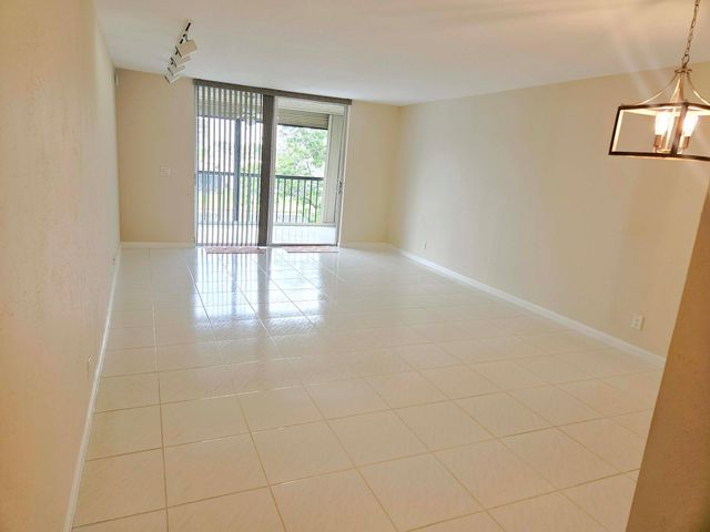 14747 Cumberland Drive 3010, Delray Beach, FL 33446