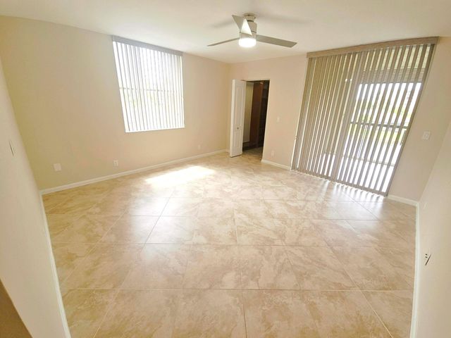 14747 Cumberland Drive 3010, Delray Beach, FL 33446