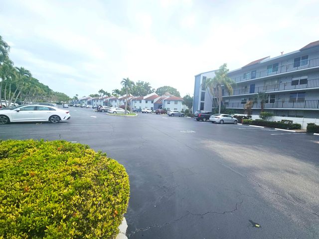 14747 Cumberland Drive 3010, Delray Beach, FL 33446