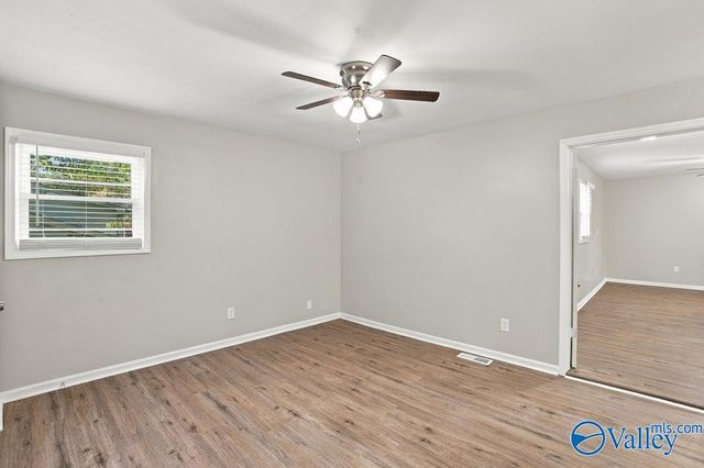 507 Greendale Drive NW, Huntsville, AL 35806