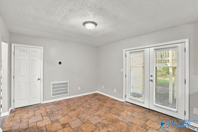 507 Greendale Drive NW, Huntsville, AL 35806