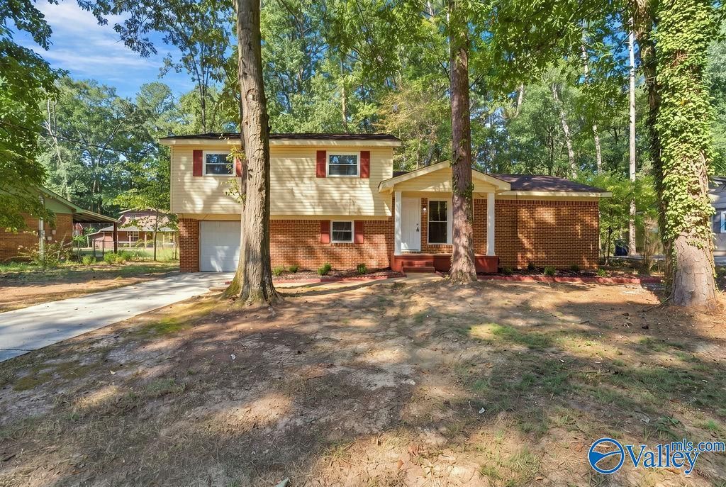 507 Greendale Drive NW, Huntsville, AL 35806