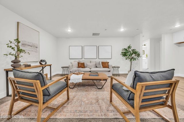 7076 Woods Rose Drive, Park City, UT 84098