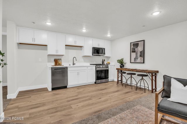 7076 Woods Rose Drive, Park City, UT 84098