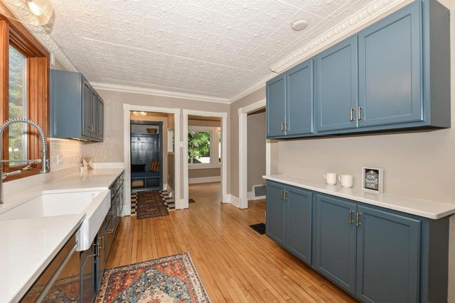 S106W20597 North Shore DRIVE, Muskego, WI 53150