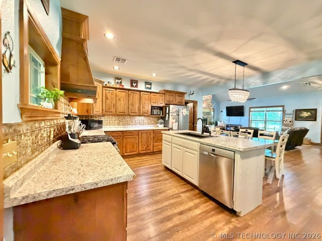 116 Sonshine Drive, Salina, OK 74365