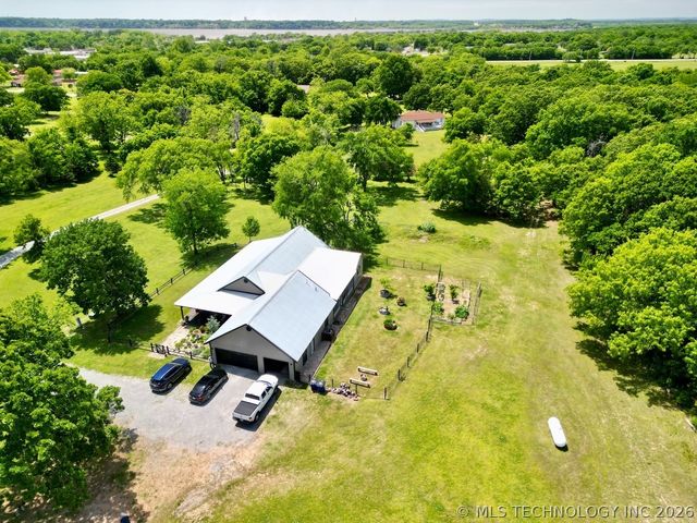 116 Sonshine Drive, Salina, OK 74365