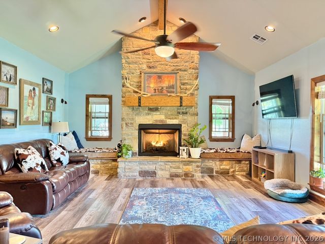 116 Sonshine Drive, Salina, OK 74365